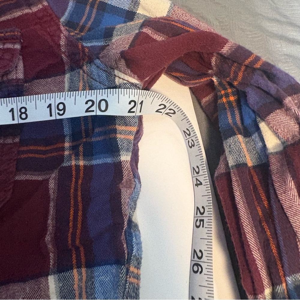 Abercrombie & Fitch Men’s XL Plaid Flannel Shirt Muscle Fit Burgundy Blue - Picture 5 of 6